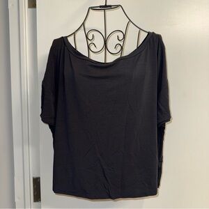 GAP Black Short Sleeve Tee